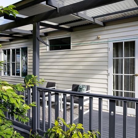 Woodland Bay Retreat-Hot Tub,Sauna And Bayview Hamptons Retreat Lymington Экстерьер фото