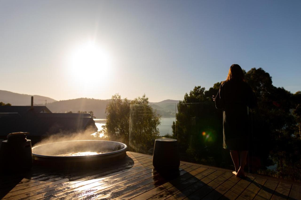 Woodland Bay Retreat-Hot Tub,Sauna And Bayview Hamptons Retreat Lymington Экстерьер фото