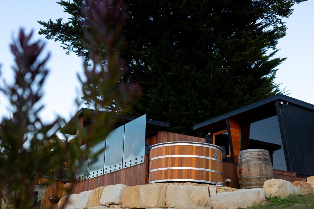 Woodland Bay Retreat-Hot Tub,Sauna And Bayview Hamptons Retreat Lymington Экстерьер фото