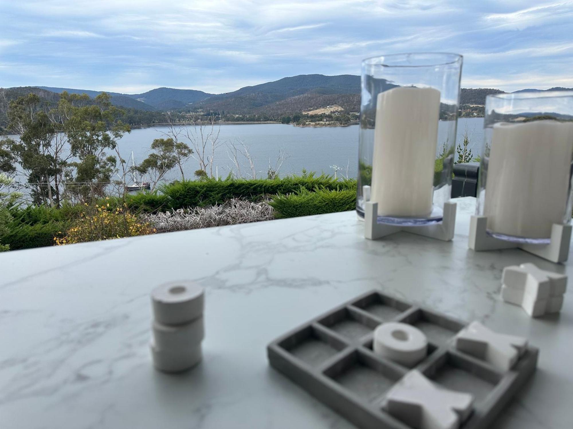 Woodland Bay Retreat-Hot Tub,Sauna And Bayview Hamptons Retreat Lymington Экстерьер фото